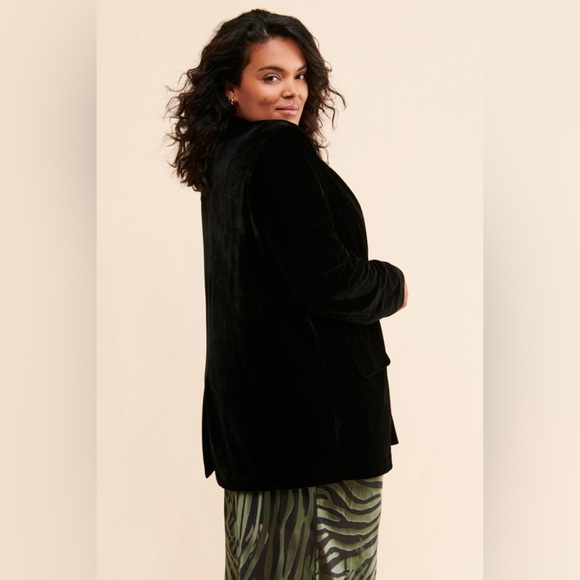 Anthropologie Endless Rose Black Velvet blazer - Picture 3 of 6